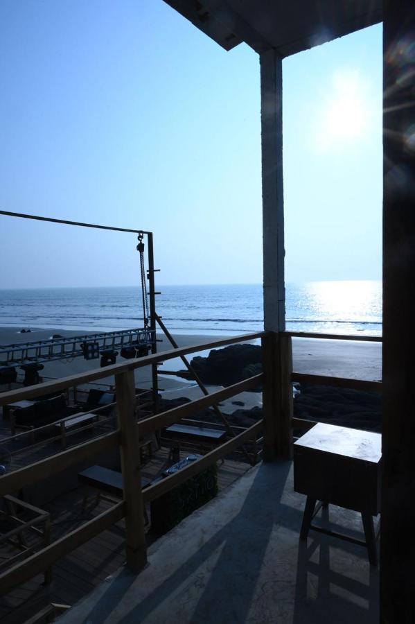Ukiyo Beach Resort 만드렘 외부 사진